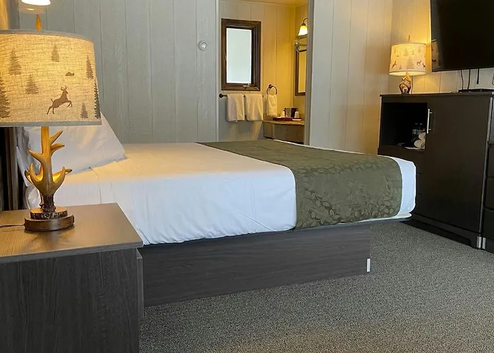 Adirondack Lodge Old Forge